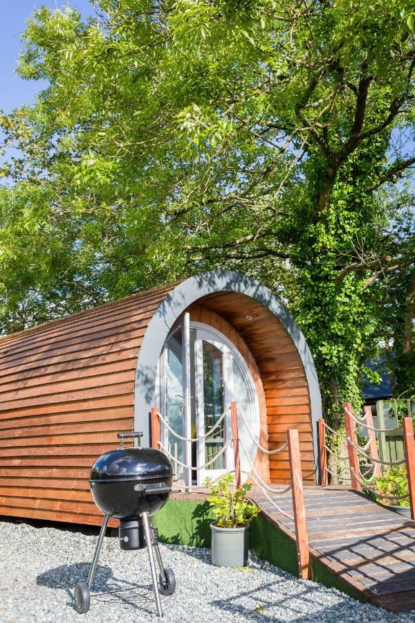 Buttles Glamping Pod Hotell Saundersfoot Exteriör bild